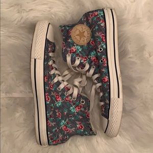 Floral converse